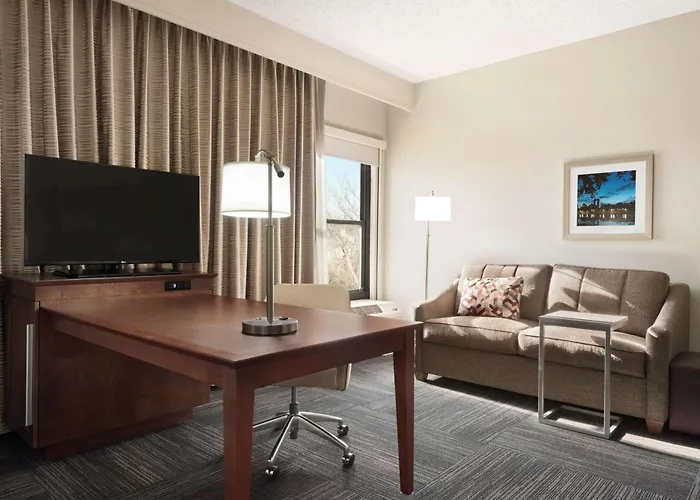 Hampton Inn Lawrence