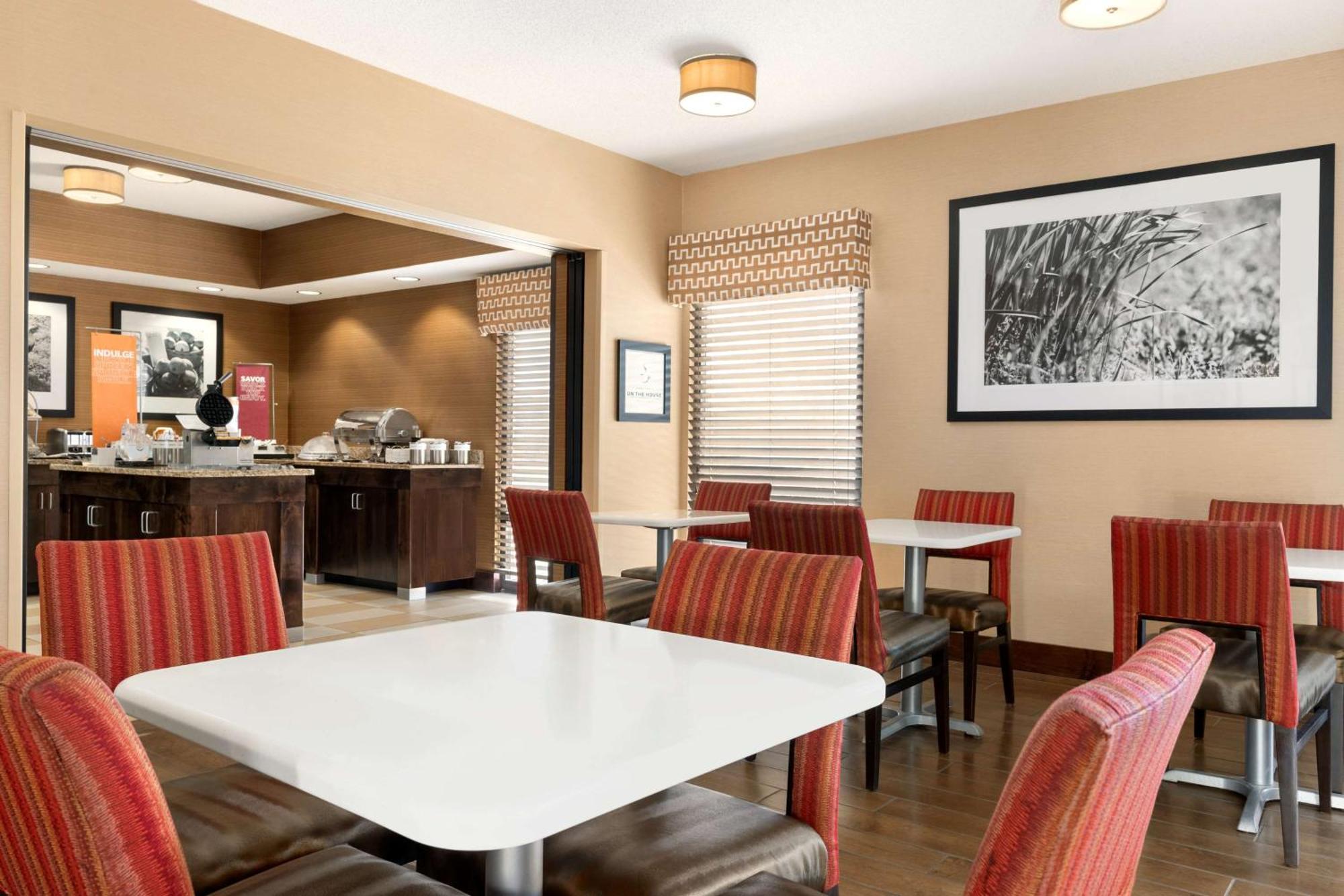 Hotel Hampton