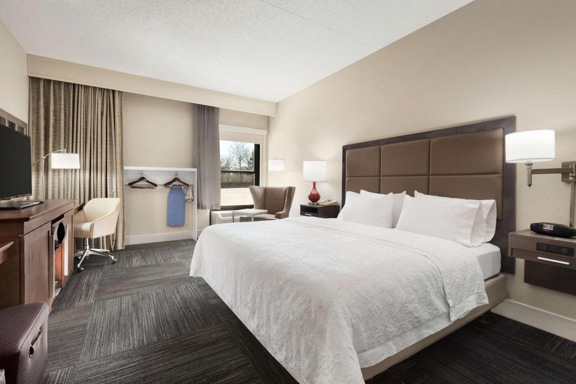 Hotel Hampton