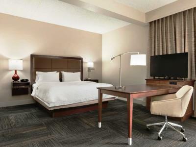 Hampton Hotel Lawrence